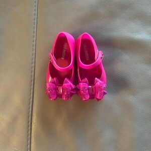 Mini Melissa hot pink shoes size 7